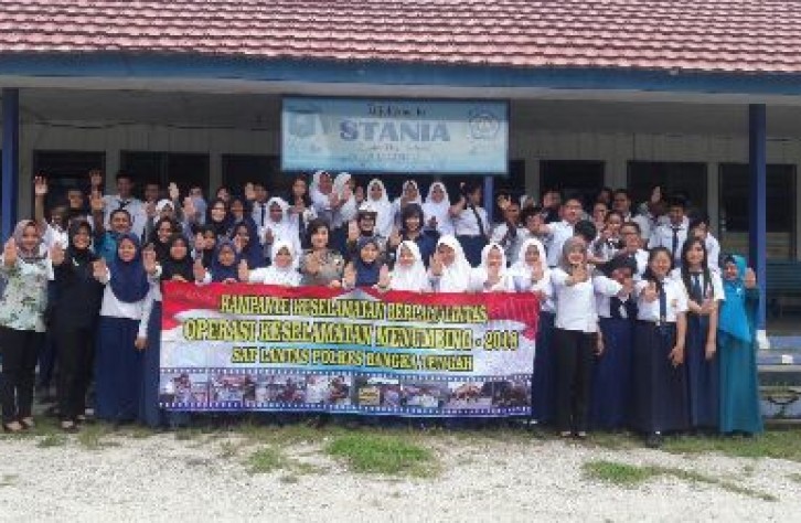 Polwan Polres Bateng Turun Sosialisasikan Keselamatan berlalu lintas
