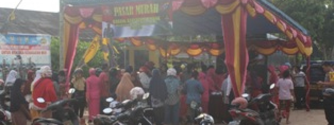 Kurang Dari 2 Jam Pasar murah Polres Bateng Ludes Diserbu Warga