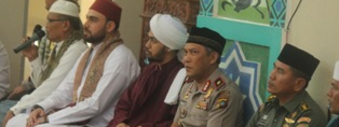 Dihadiri Kapolda Dan Gubernur, Deklarasi Pemilu Damai Bateng Undang Habib Ali Zaenal