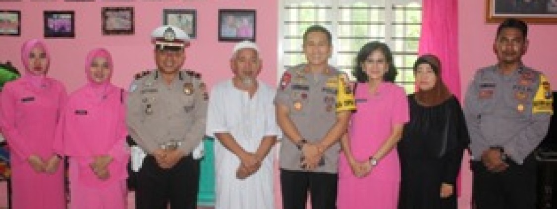 HUT Bhayangkara, Kapolres Anjangsana Ke Purnawirawan Polri dan Bakti Sosial Kepada Keluarga Kurang Mampu