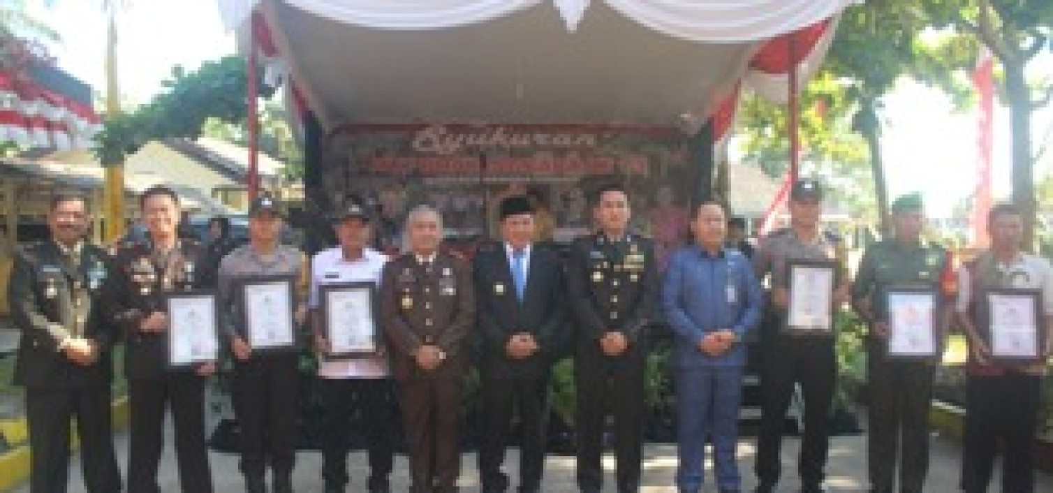 Syukuran Hut Bhayangkara ke 73 Polres Bangka tengah Berikan Penghargaan Kepada Pemenang Lomba