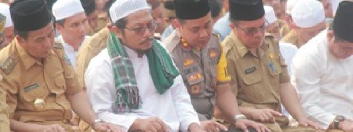 Meminta Hujan Para Jemaah Khusyuk Shalat Istisqah