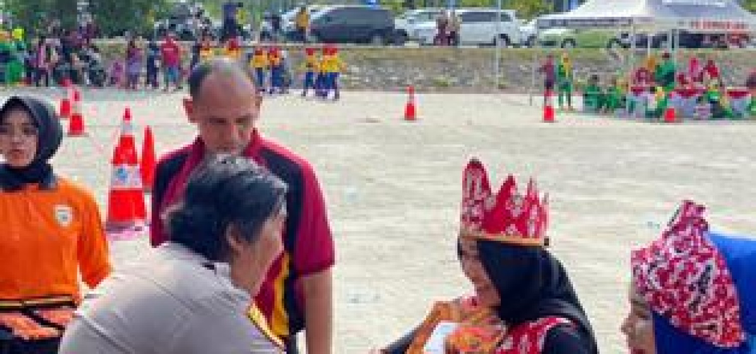 Tampil Pada Lomba Bedincak, Bhayangkari Bangka tengah Sukses Gaet Juara Pertama