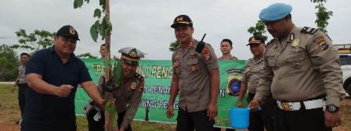 Puncak Penghijauan, Polres Bangka tengah Kolaborasi Dengan Pemkab Bangka tengah