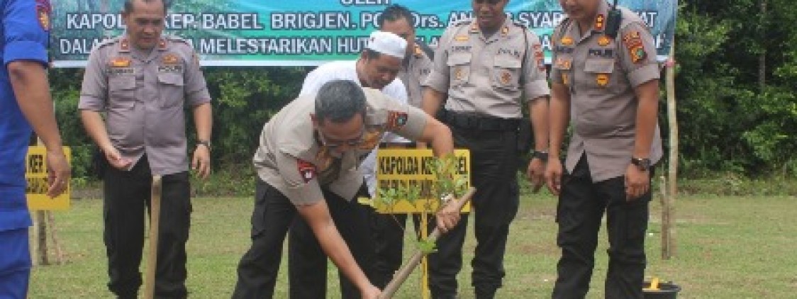 Polri Peduli Penghijauan, Kapolda Kep. Babel Tanam Pohon Pelawan