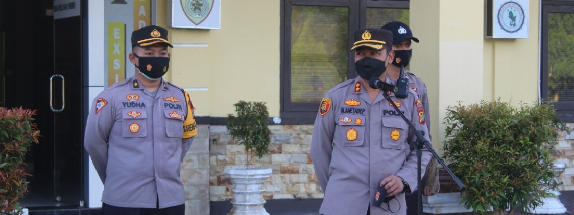 KAPOLRES BATENG PIMPIN APEL PAGI PERTAMA SETELAH IDUL FITRI 1442 H” CEK KEHADIRAN ANGGOTA”