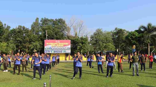 Mantapkan sinergitas Polres Bangka Tengah gelar olahraga bersama Polri/TNI serta ASN