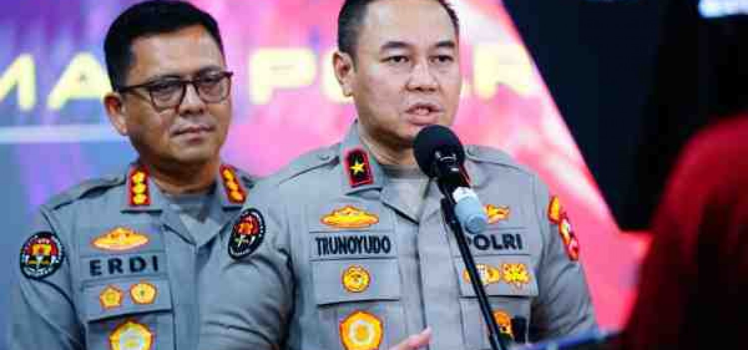 Densus 88 AT Polri Tangkap Tiga Terduga Teroris Anshor Daulah Jateng