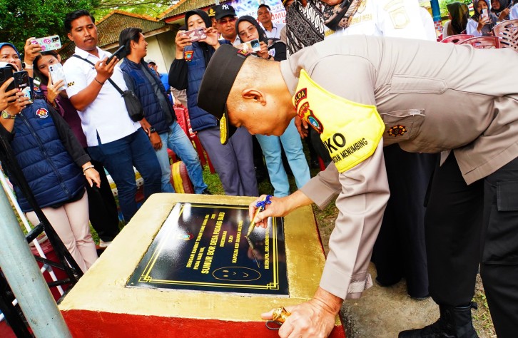 Resmikan Sumur Bor Di Dua Desa, Kapolda Babel : Semoga Bermanfaat Dan Terus Mengalir Untuk Masyarakat