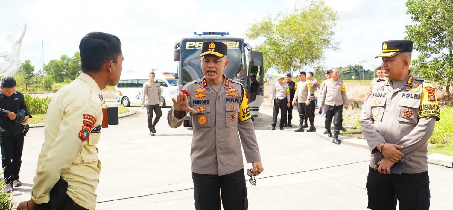 Kapolda Babel Dan Jajaran Serentak Patroli Perumahan Warga Yang Ditinggal Mudik, Ingin Pastikan Semua Aman
