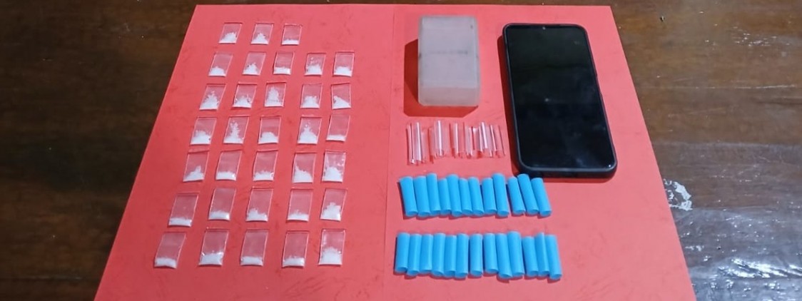 SATRESNARKOBA POLRES BANGKA TENGAH BEKUK PENGEDAR SABU DI KAWASAN BEROK