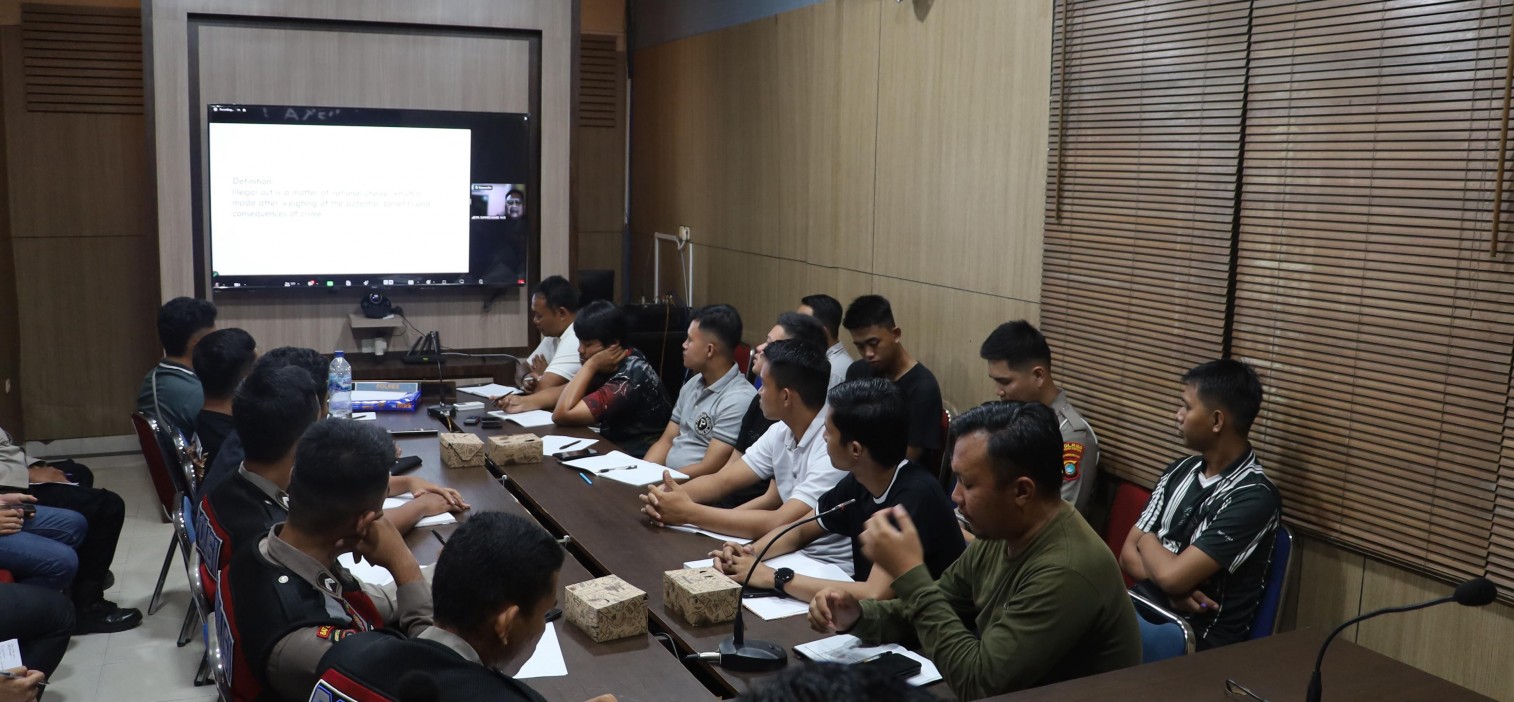 Terobosan Edukatif! RESBATENG BELAJAR, Mencerdaskan Personel Bangka Tengah Untuk Meningkatkan Profesionalisme Petugas