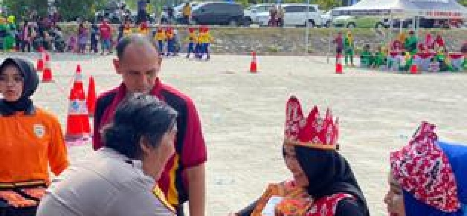 Tampil Pada Lomba Bedincak, Bhayangkari Bangka tengah Sukses Gaet Juara Pertama