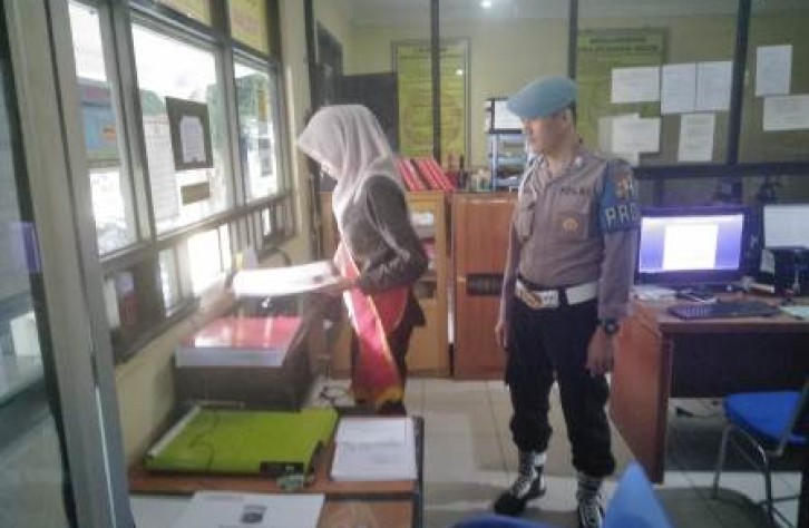 Pelayanan Bebas KKN, Propam Polres Bangka Tengah Laksanakan Wasdal Pelayanan Publik