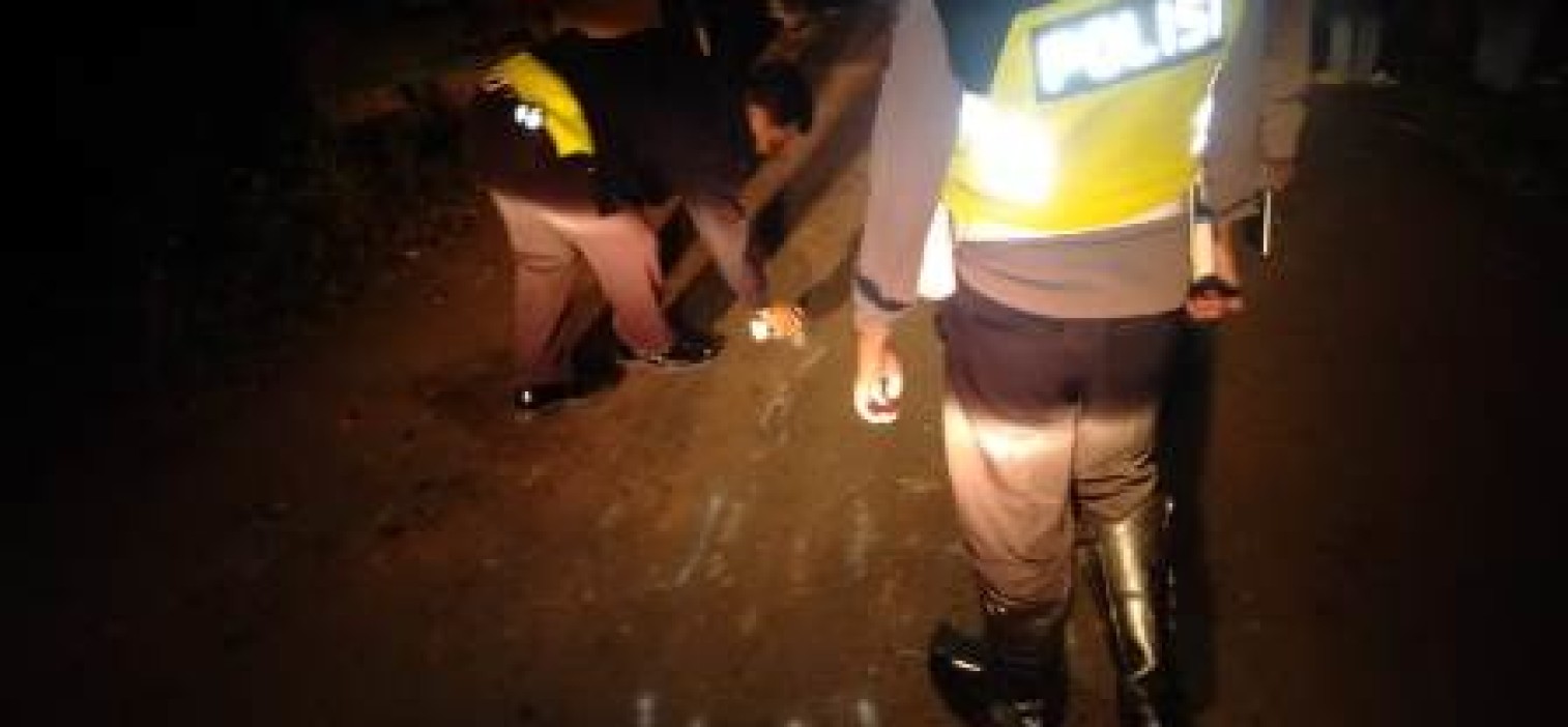 Polisi Lakukan Olah TKP Pada Kecelakaan Di dusun Air Medang Desa Romadhon