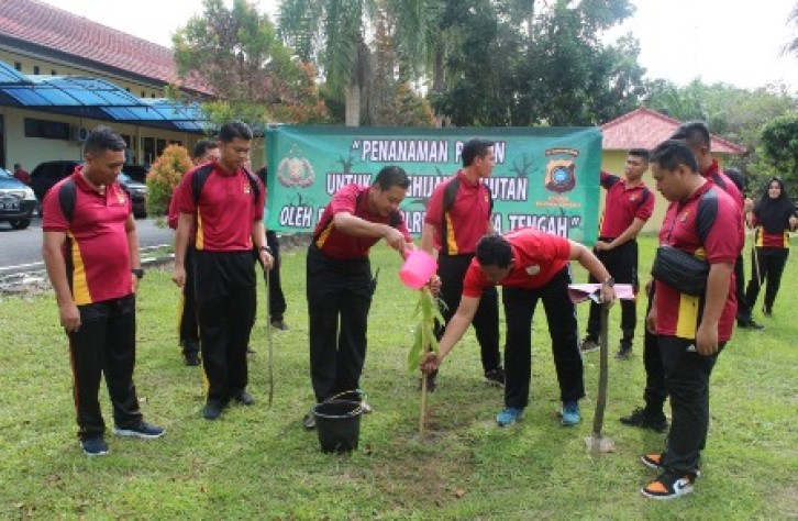 Polres Bangka Tengah Terus Lakukan Penghijauan