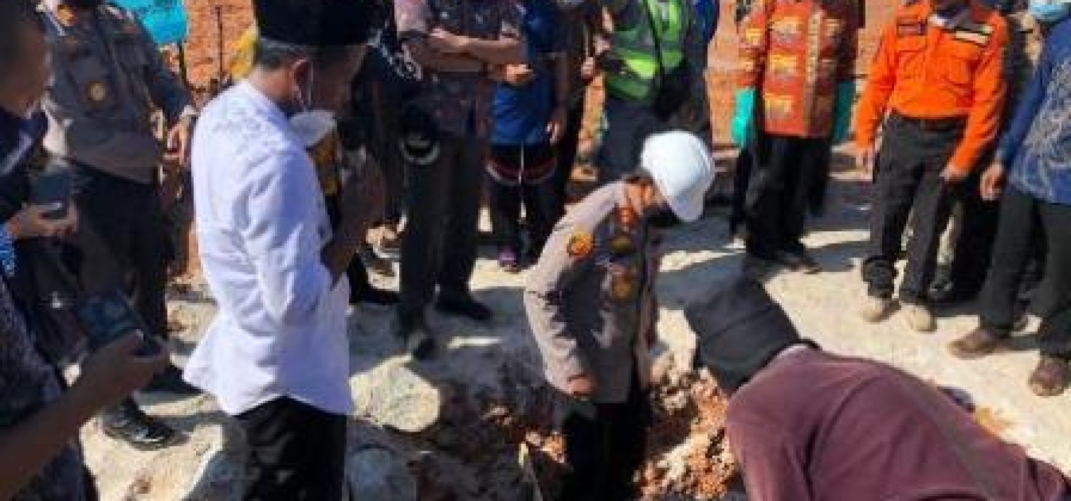 Kapolres bangka tengah bersama Forkopimda Meletakan Batu Pertama Pembangunan Rumah Sakit Pratama Kab.Bangka Tengah