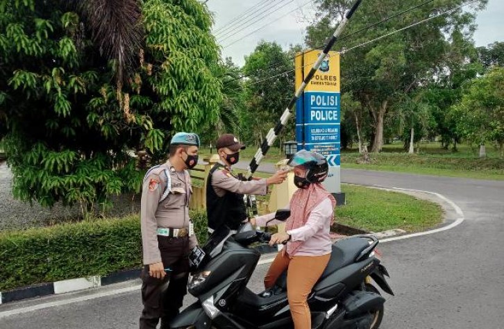Masuk Mako Polres Bangka tengah, Wajib Kenakan Masker