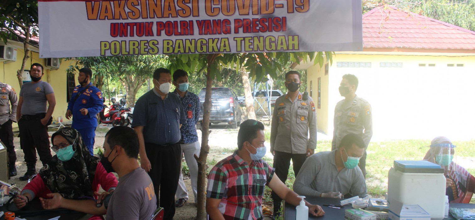 Sebanyak 106 personil polres Bateng disuntik vaksinasi tahap 2