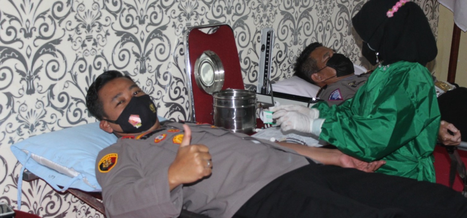Peringati ke – 75 Hari Bhayangkara, Polres Bateng Gelar Aksi Donor Darah