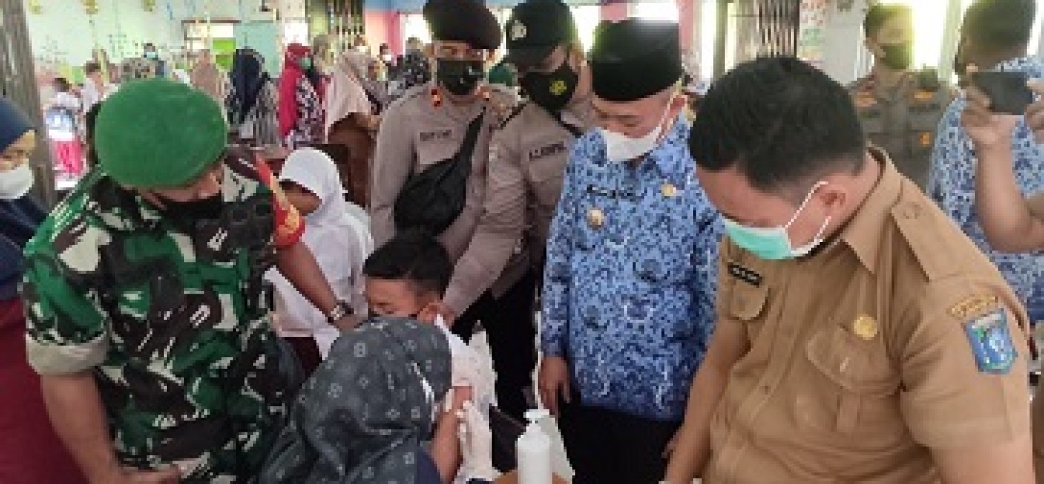 Pantau Vaksinasi Anak, Seluruh Perwira Polres Bateng Turun Ke Lapangan