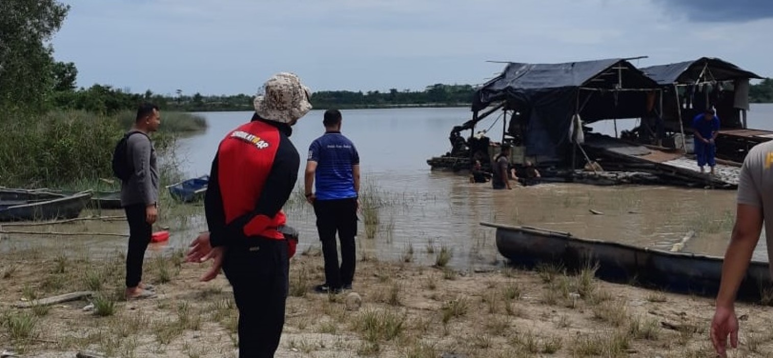 Tim Polres Bangka tengah Laksanakan Penertiban Tambang di Mesirak