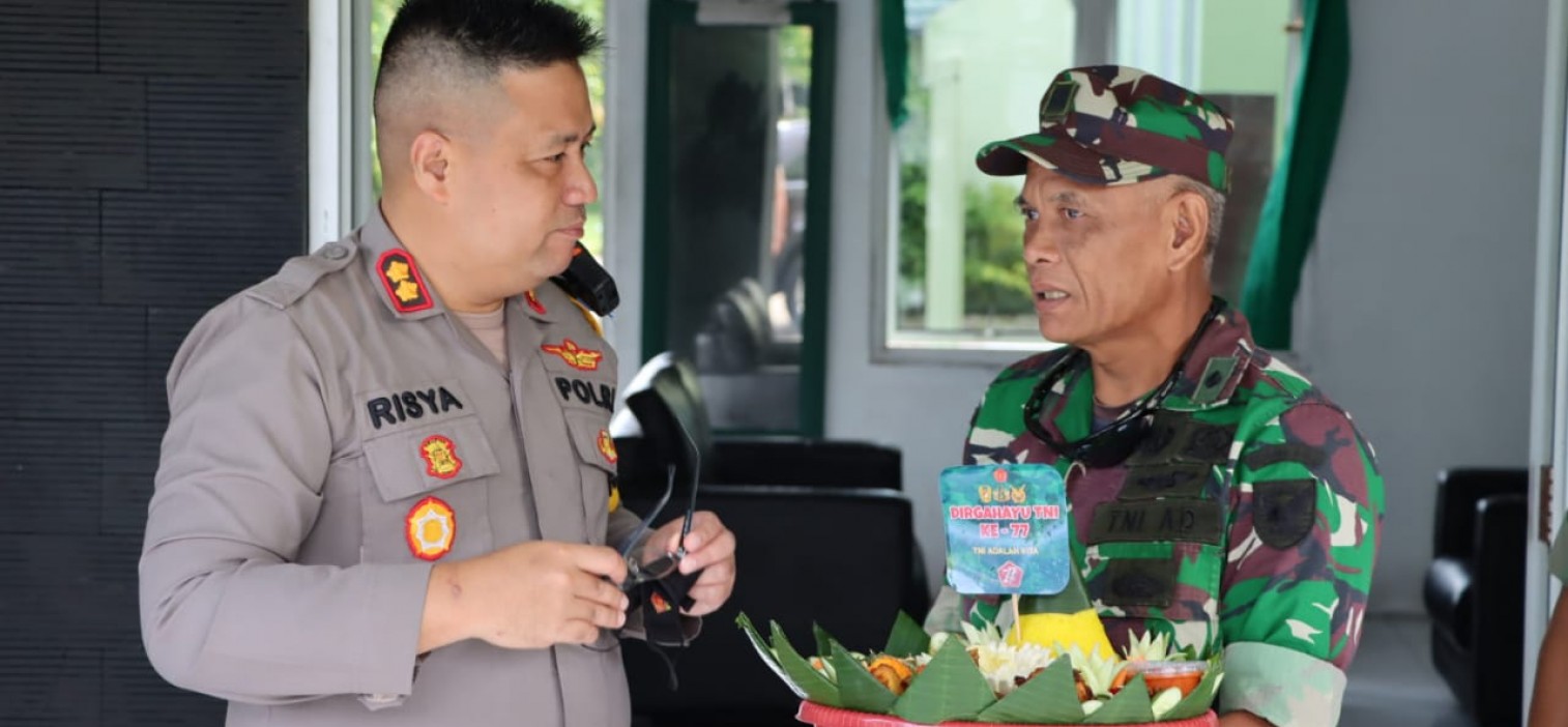 Kapolres Bangka tengah Berikan Kejutan Ke Koramil Koba