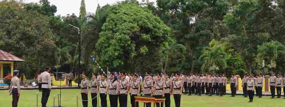 Sebanyak 8 perwira Polres Bangka Tengah resmi berganti !