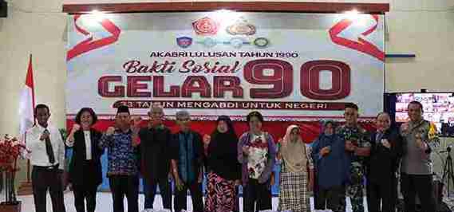 Puncak Baksos alumni Akabri 90 Polres Bateng gelar Baksos sampai dengan Deklarasi Pemilu Damai.