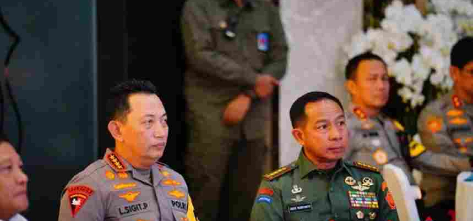Panglima TNI Hadiri Vicon Bareng Kapolri Pantau Pengamanan Malam Tahun Baru