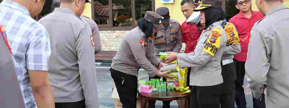 Jamin Kesehatan Personil OMB, Kabag Ops Polres Bateng Berikan Obat dan Suplemen.