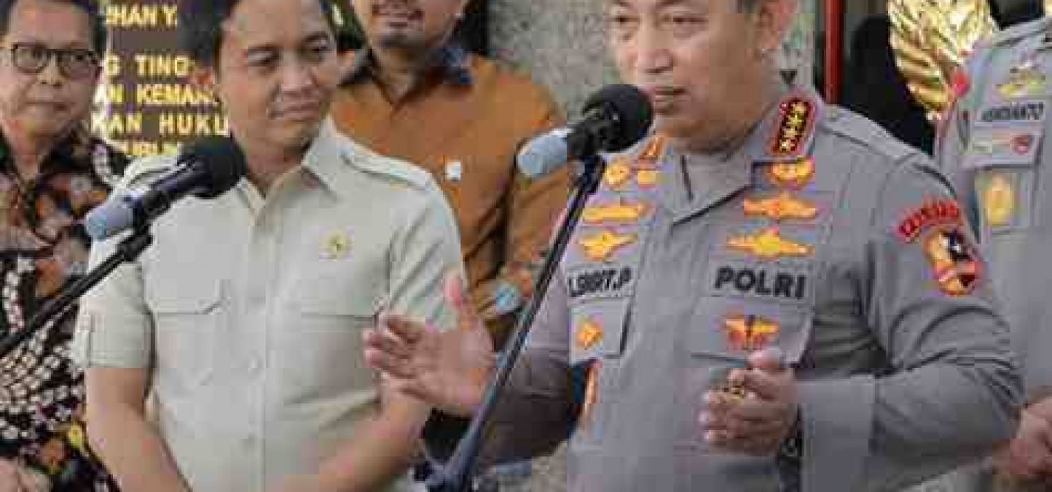 Menhut Raja Juli Temui Kapolri Bahas Penegakan Hukum Kehutanan