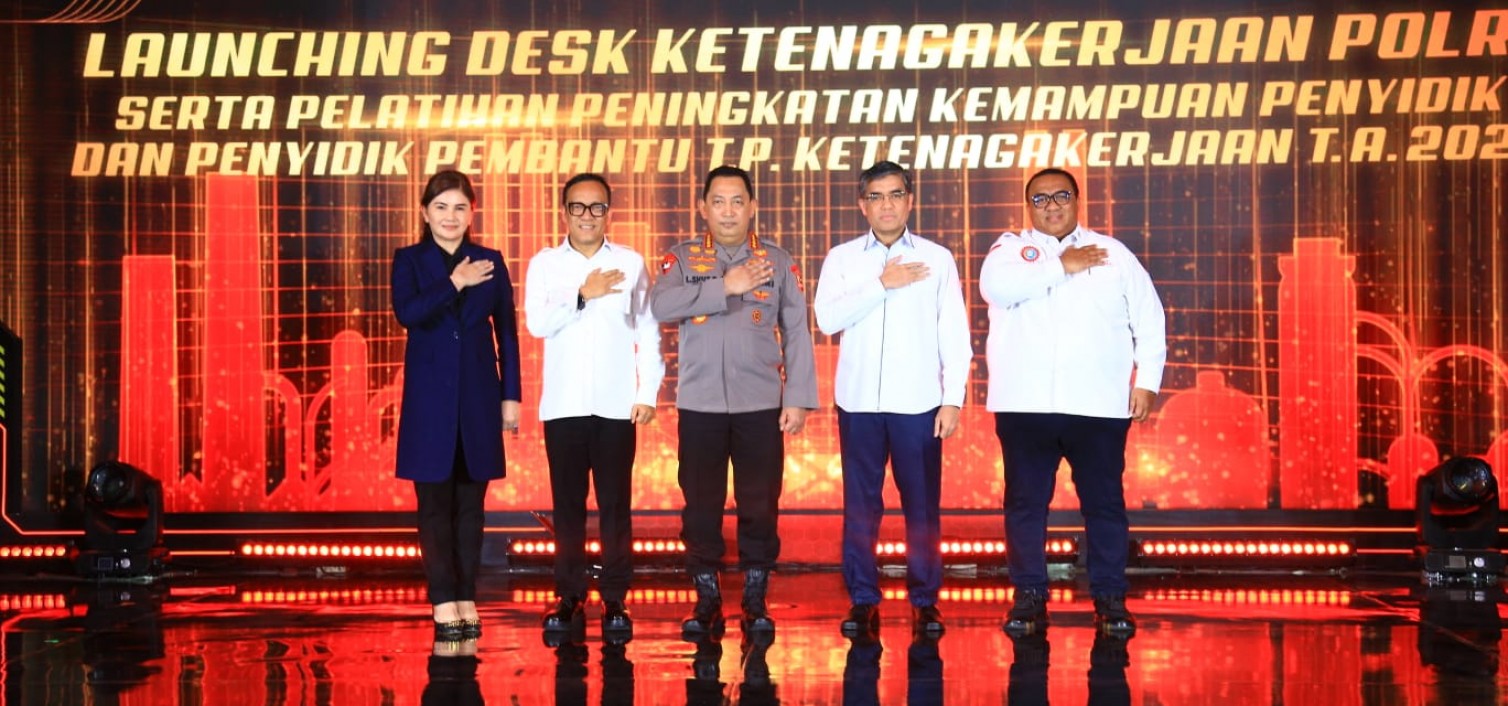 Kapolri Resmikan Desk Ketenagakerjaan Demi Beri Jaminan Perlindungan Kaum Buruh