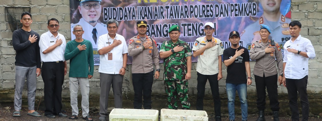 Polres Bangka Tengah Gelar Panen Ikan Air Tawar di Pokdakan Air Tumbek, Santuni Anak Yatim