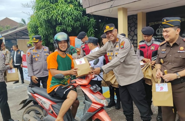 Polres Bangka Tengah Gelar “Kebaikan untuk Negeri Selawang Segantang” dalam Rangka Hari Bhayangkara ke-79