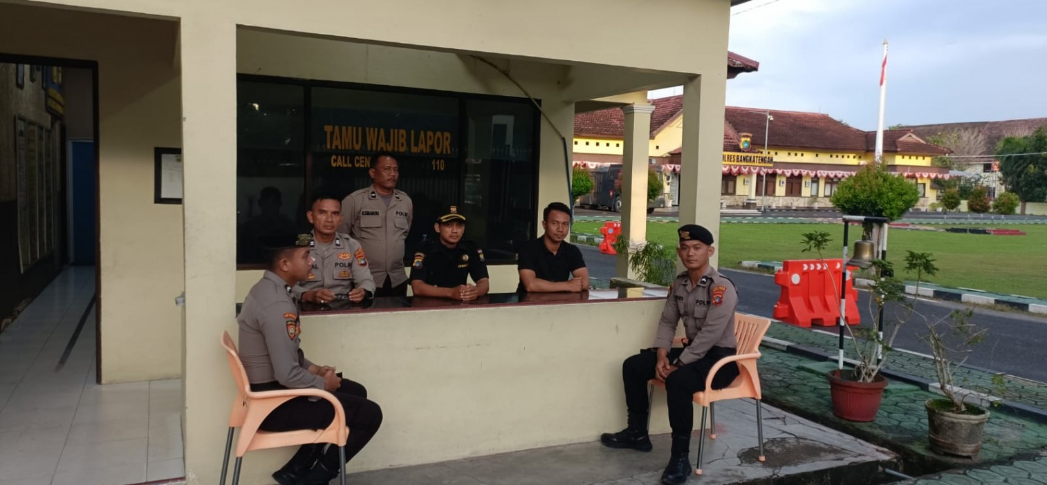 Senkom Bersinergi dengan Polres Bangka Tengah Laksanakan Pengamanan Swakarsa