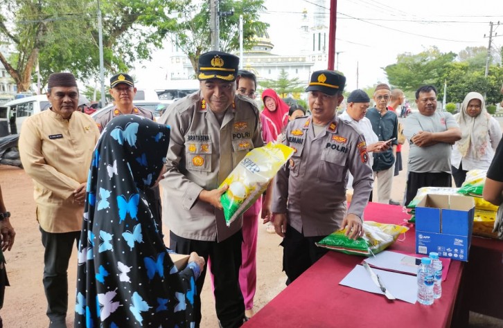 POLRES BANGKA TENGAH GELAR HARI KE-3 GERAKAN PANGAN MURAH, TERHUBUNG ZOOM MEETING SERENTAK DIPIMPIN KAPOLRI