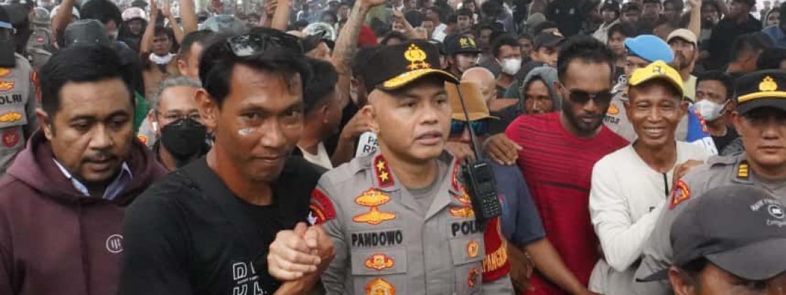 Temui Massa Aksi Unras Di PT. Timah, Kapolda Babel Imbau Masyarakat Tertib Dan Tak Anarkis